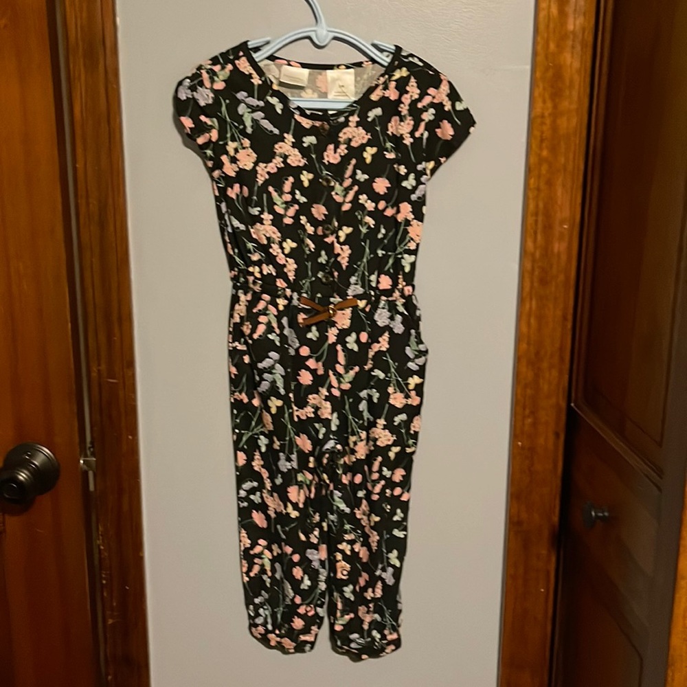 Flower jump suit